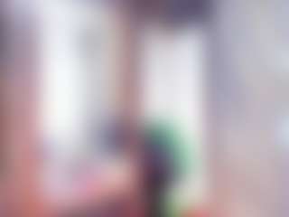Laura Saenz's Live Sex Cam Show