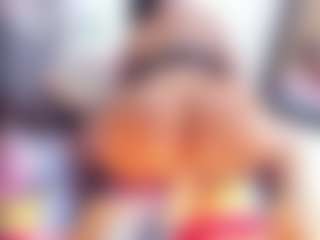 Laura Saenz's Live Sex Cam Show