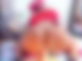 Laura Saenz's Live Sex Cam Show