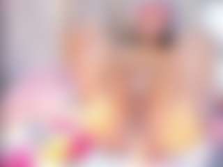 Laura Saenz's Live Sex Cam Show
