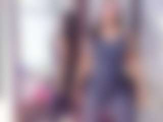 Laura Saenz's Live Sex Cam Show