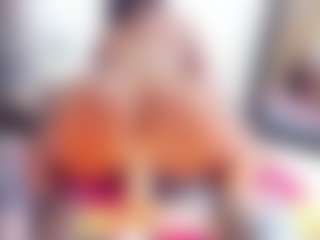 Laura Saenz's Live Sex Cam Show