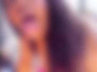 Laura Saenz's Live Sex Cam Show