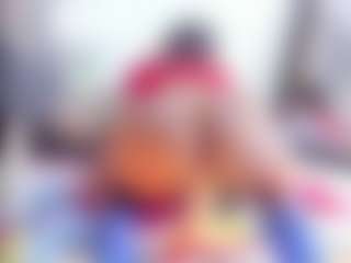 Laura Saenz's Live Sex Cam Show