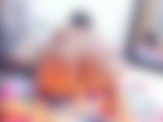 Laura Saenz's Live Sex Cam Show