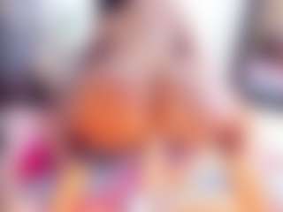 Laura Saenz's Live Sex Cam Show