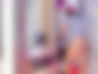 Laura Saenz's Live Sex Cam Show