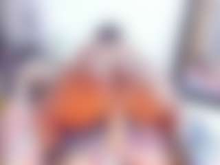 Laura Saenz's Live Sex Cam Show
