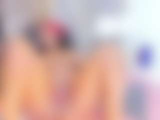 Laura Saenz's Live Sex Cam Show