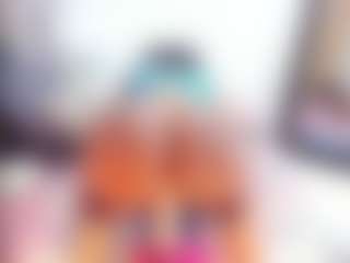 Laura Saenz's Live Sex Cam Show