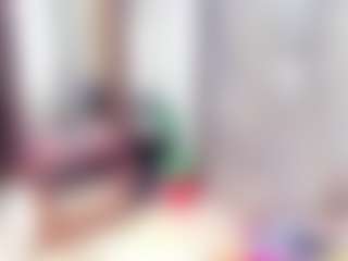 Laura Saenz's Live Sex Cam Show