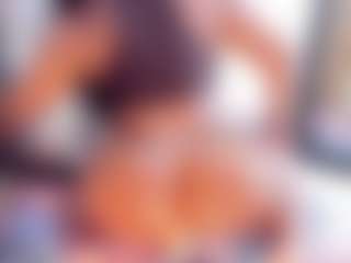 Laura Saenz's Live Sex Cam Show