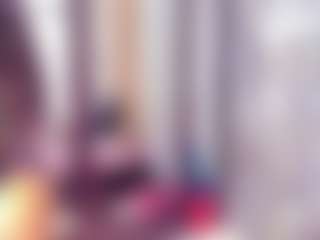 Laura Saenz's Live Sex Cam Show