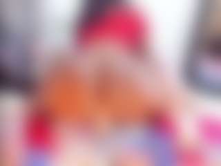Laura Saenz's Live Sex Cam Show