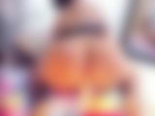 Laura Saenz's Live Sex Cam Show