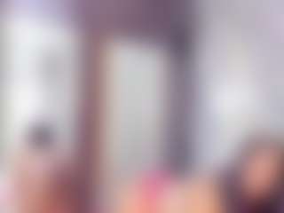 Laura Saenz's Live Sex Cam Show