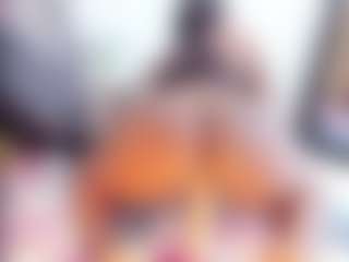 Laura Saenz's Live Sex Cam Show