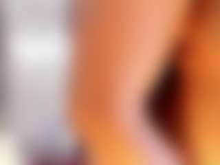 Laura Saenz's Live Sex Cam Show