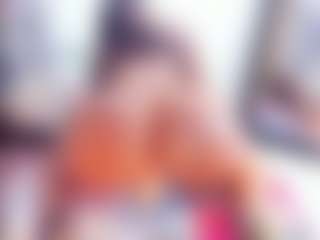 Laura Saenz's Live Sex Cam Show