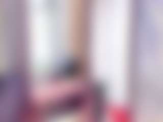 Laura Saenz's Live Sex Cam Show