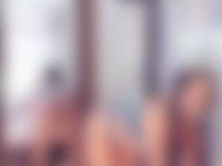 Laura Saenz's Live Sex Cam Show