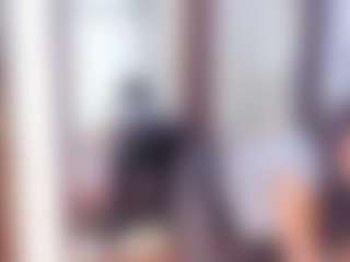 Laura Saenz's Live Sex Cam Show