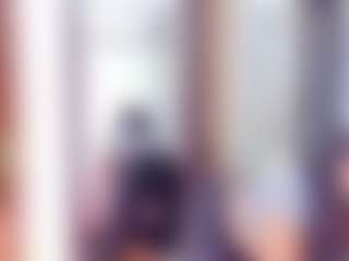 Laura Saenz's Live Sex Cam Show