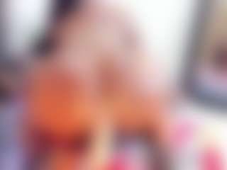Laura Saenz's Live Sex Cam Show
