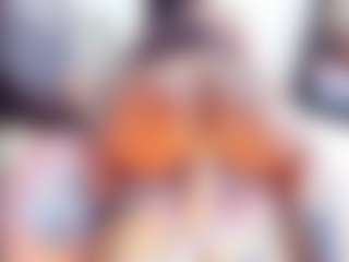 Laura Saenz's Live Sex Cam Show