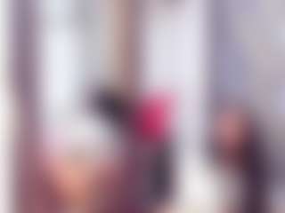Laura Saenz's Live Sex Cam Show