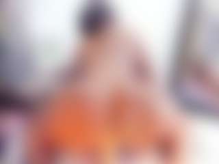 Laura Saenz's Live Sex Cam Show