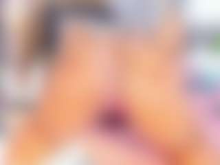 Laura Saenz's Live Sex Cam Show