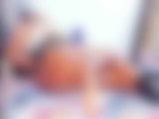 Laura Saenz's Live Sex Cam Show