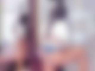 Laura Saenz's Live Sex Cam Show