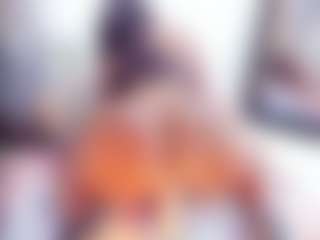 Laura Saenz's Live Sex Cam Show