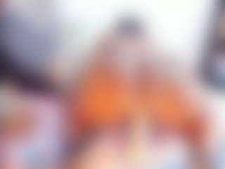 Laura Saenz's Live Sex Cam Show