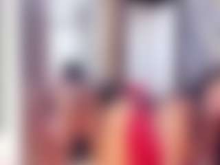 Laura Saenz's Live Sex Cam Show