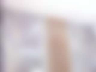 Laura Saenz's Live Sex Cam Show