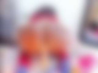 Laura Saenz's Live Sex Cam Show
