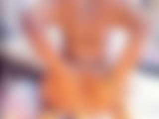 Laura Saenz's Live Sex Cam Show