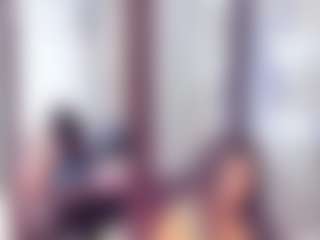 Laura Saenz's Live Sex Cam Show