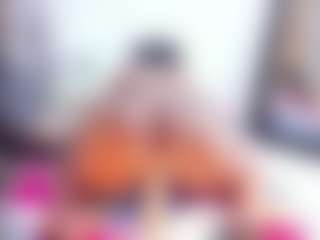 Laura Saenz's Live Sex Cam Show