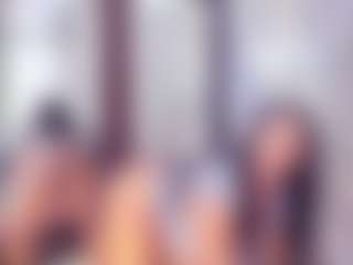 Laura Saenz's Live Sex Cam Show
