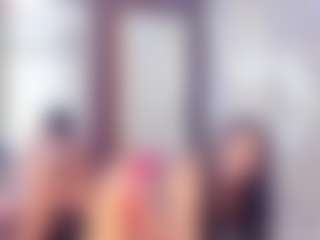Laura Saenz's Live Sex Cam Show