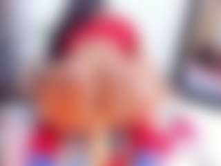 Laura Saenz's Live Sex Cam Show