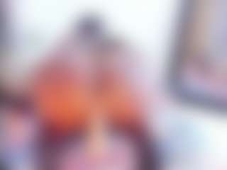 Laura Saenz's Live Sex Cam Show
