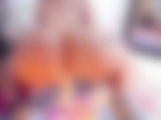 Laura Saenz's Live Sex Cam Show