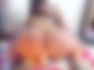 Laura Saenz's Live Sex Cam Show