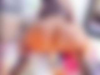 Laura Saenz's Live Sex Cam Show