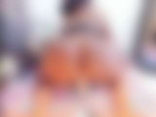 Laura Saenz's Live Sex Cam Show
